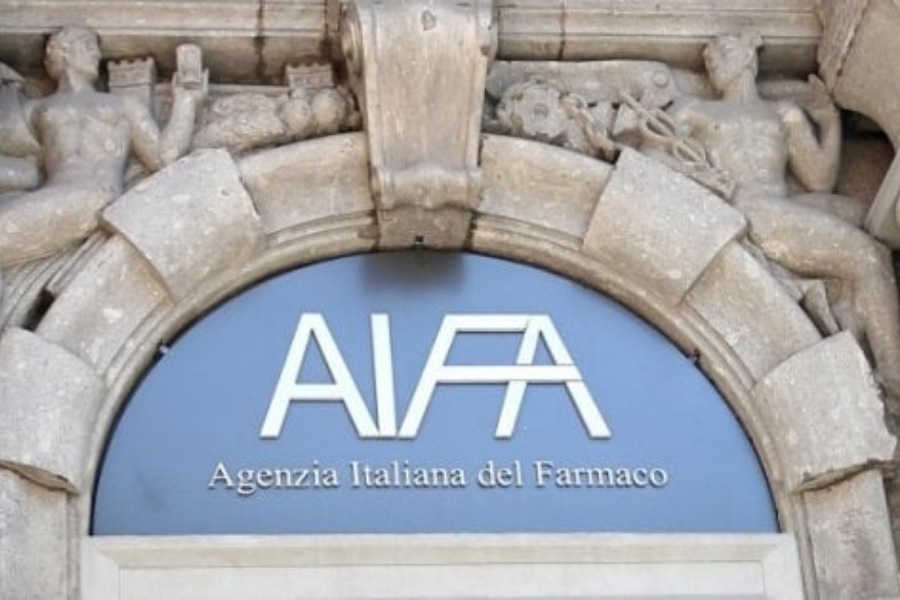 Clicca per accedere all'articolo FNOMCeO - Comunicazione n.185 - AIFA Determina 14/10/2020 - Adozione definitiva della Nota 97 relativa alla prescrivilibilità dei nuovi anticoagulanti orali ai pazienti con fibrillazione atriale non valvolare (FANV)